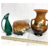 Roseville USA pottery and more 1 chipped