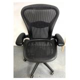 Office desk chair/wide