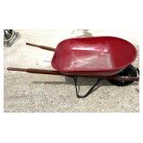 Wheel barrel