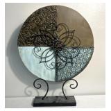 Medallion stand