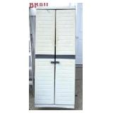 Outdoor storage cabinet
