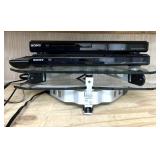 2 Sony DVD players with one remote