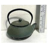 Japanese iron tea kettle