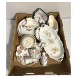 Floral patterned China pieces
