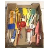 Plastic kitchen utensils