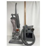 Kerby Sentra, vacuum with attachments