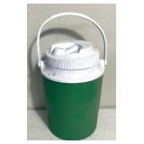 Rubbermaid water jug