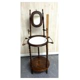 eeantique Victorian washstand features distinctive