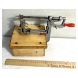 Pampered chef apple peeler