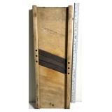 Vintage cabbage slicer missing slidder box