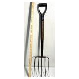 Vintage 5 prong pitchfork
