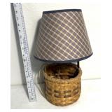 Basket themed lamp