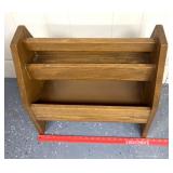 vintage-style solid wood magazine rack w/2tiered