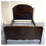 Vintage full-size head &footboard/bed frame