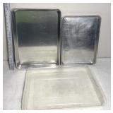 Nordic ware cake pan with lid/cookie sheet made