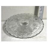 Glass cake stand