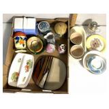 Dishware pieces/decor
