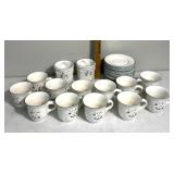 Winterberry Pfaltzgraff service set