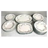 Pfaltzgraff service set