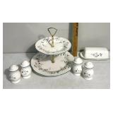 Winterberry Pfaltzgraff service set