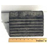 Trailer wheel rubber chuck