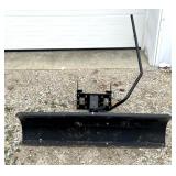 Snowplow with quick attach 46" blade