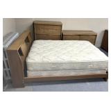 three piece bedroom set blonde era