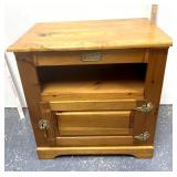 27 inch wide side stand