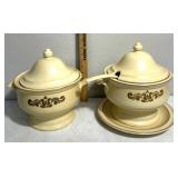 Pfaltzgraff village soup Tureen