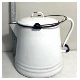 Large enamelware pot