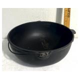 Cast iron dutch oven pot #3