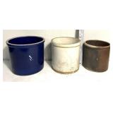 Stoneware with hairline cracks-chips