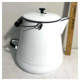 Enamelware pot