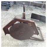 Vintage 26" saw with frame frame????