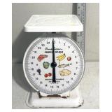 Vintage American Family Scale