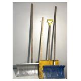 3 metal snow shovels