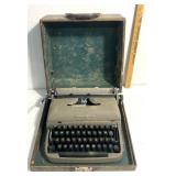 Remington travel-riter typewriter