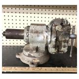 Shop bench base vice rotates