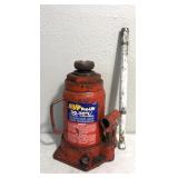 Hydraulic jack
