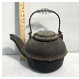 Vintage pot