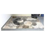 Area rug 95" x 1 28 inch Alexia collection