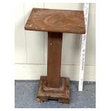Primitive plant stand 24 inches tall
