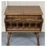 vintage Ethan Allen Heirloom maple dough box end