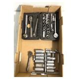 Socket wrenches