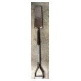 Garden shovel