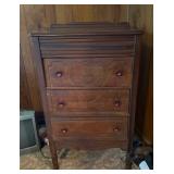 Antique chest of drawers