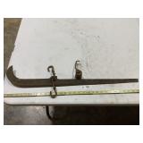 Cotton Scale & 1 Pea