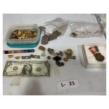 Military Buttons & Pins