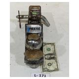 Tow Hitch w/ 2 5/8 " Ball