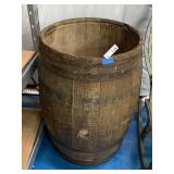 Antique Wooden Oak barrel w/Metal Bands